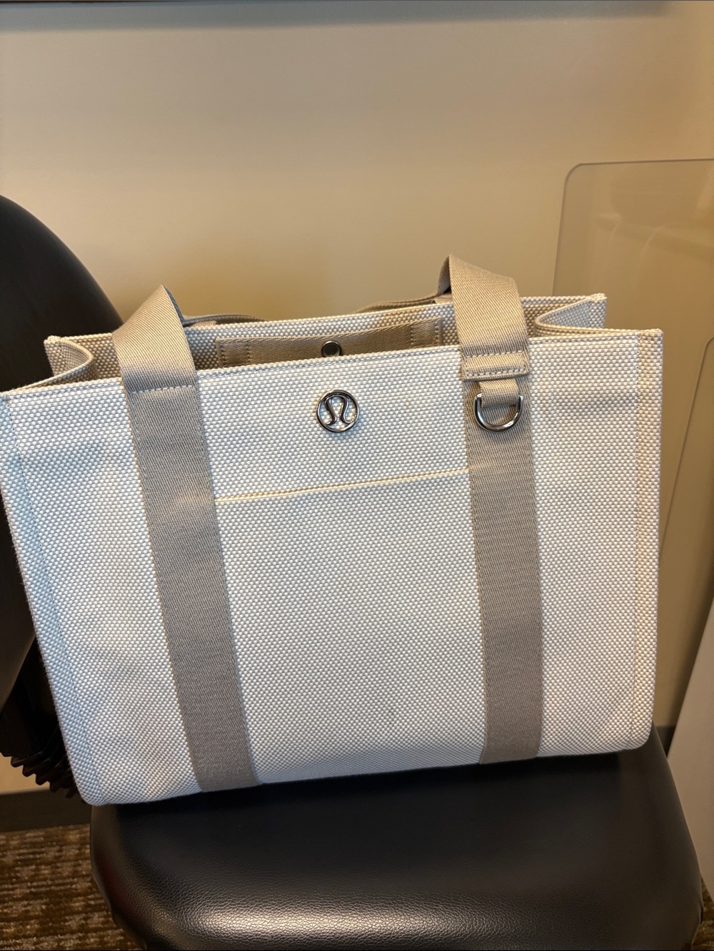 Large two tone tote